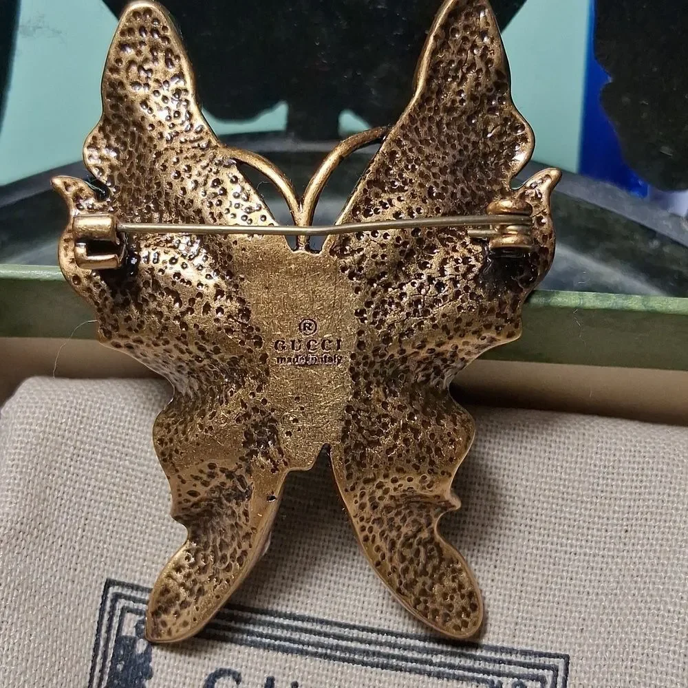 SOLD Gucci Gold and Silver Butterfly Brooch - Picture 8 of 14